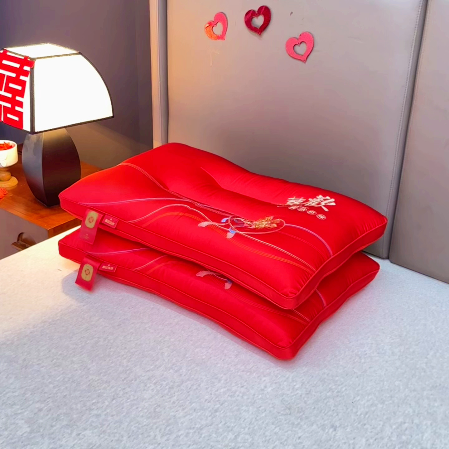 91家纺网 家纺一手货源 找家纺 芯宜佳 2025新款全棉婚庆护颈枕枕头枕芯 喜事纳福