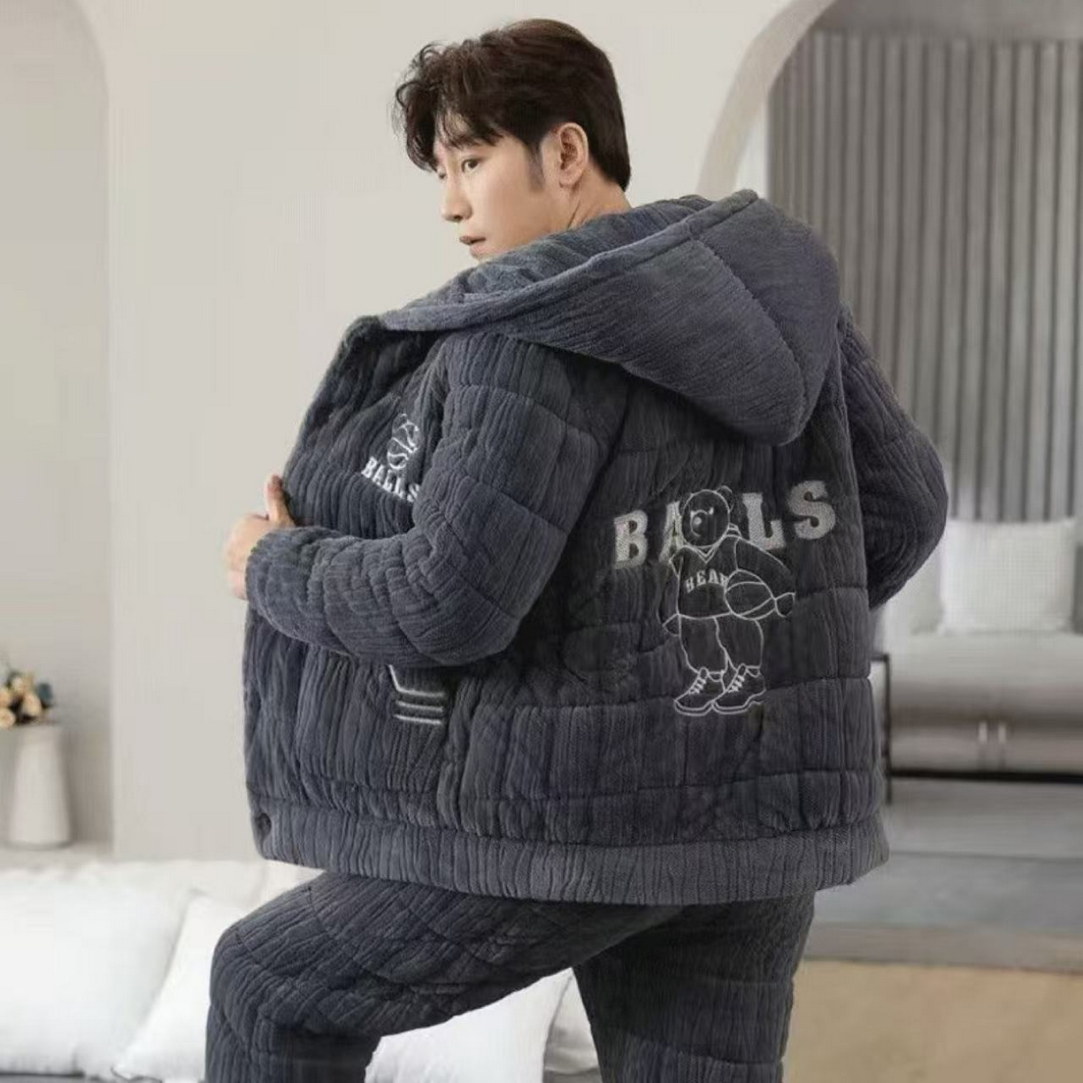 91家纺网 家纺一手货源 找家纺 （总）洛兰沙家居馆 2025新款男款三层夹棉保暖加厚冬季法莱绒家居服睡衣