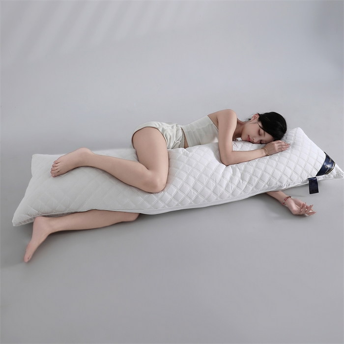 91家纺网 家纺一手货源 找家纺 （总）织布人 2025新款枕芯立体菱形三线格长枕双人枕芯酒店情侣枕家用亲子枕头