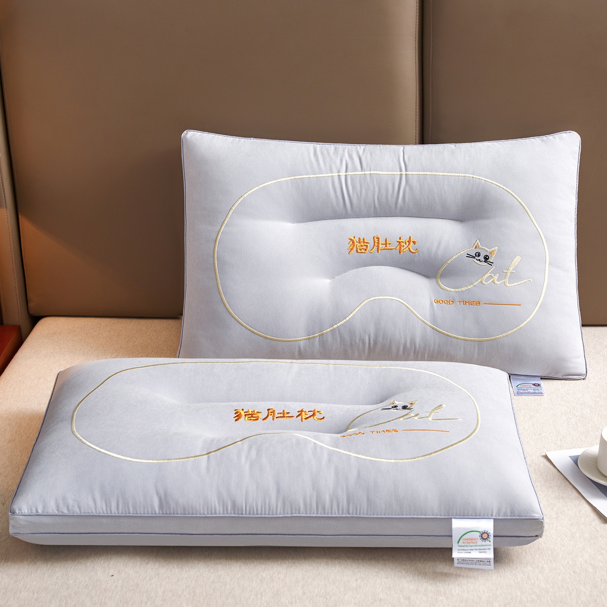 91家纺网 家纺一手货源 找家纺 织布人 2025新款枕芯亲肤磨绒舒颈猫肚枕芯学生宿舍成人家用护颈助眠枕头 舒颈猫肚枕-灰色