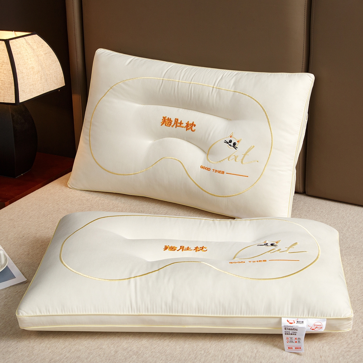 91家纺网 家纺一手货源 找家纺 织布人 2025新款枕芯亲肤磨绒舒颈猫肚枕芯学生宿舍成人家用护颈助眠枕头 舒颈猫肚枕-白色