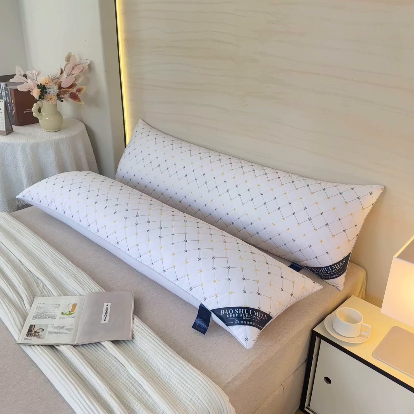 91家纺网 家纺一手货源 找家纺 （总）织布人 2025新款枕芯绗绣十字星双人枕头亲子枕酒店情侣家用护颈长枕芯
