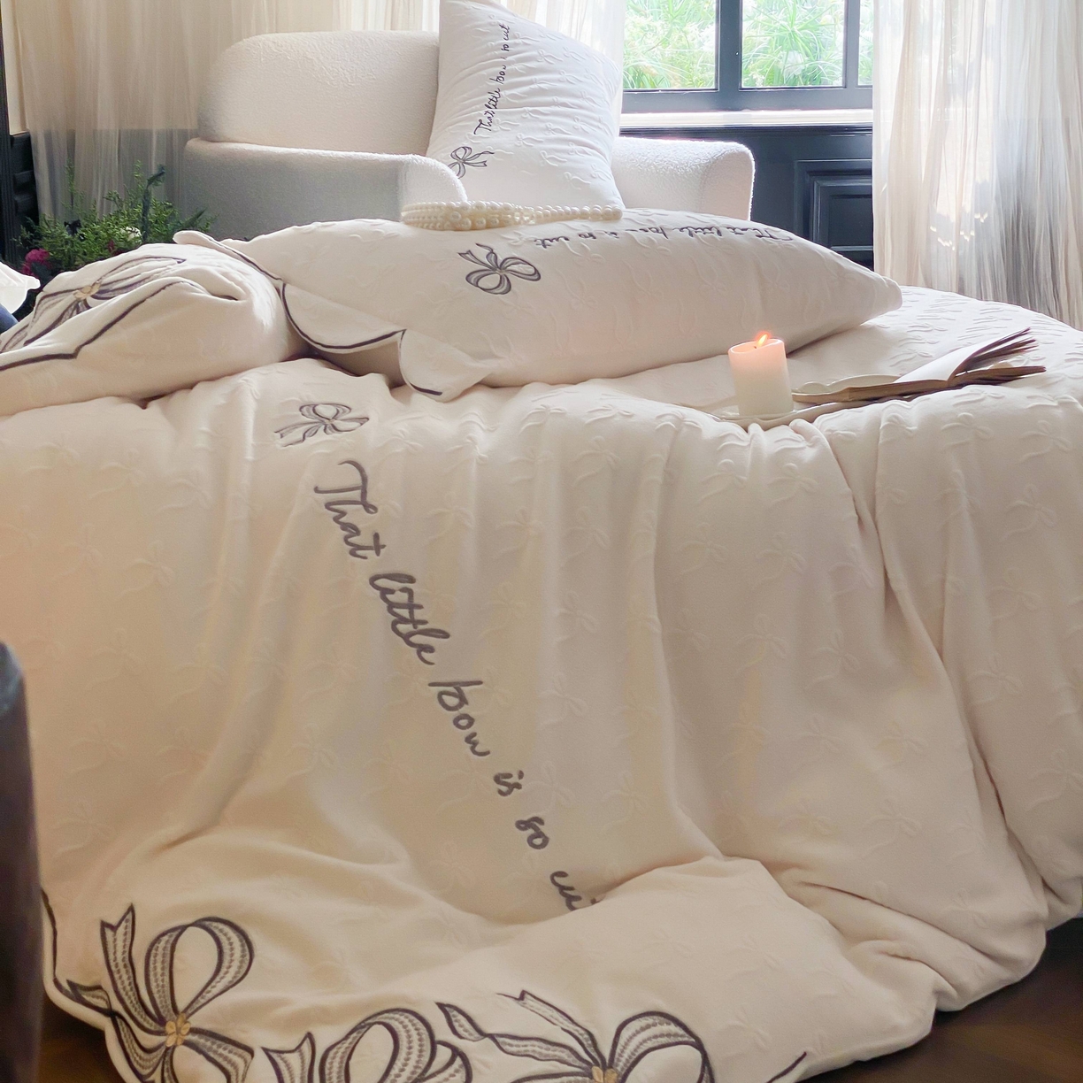 91家纺网 家纺一手货源 找家纺 （总）星野 2025新款A版高克重雕花绒B版高克重牛奶绒四件套小公主-莉莉丝