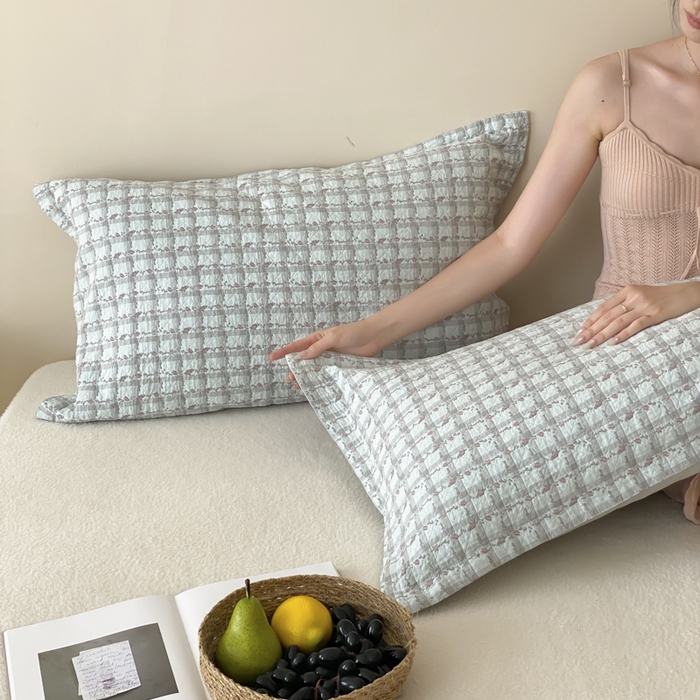 91家纺网 家纺一手货源 找家纺 麻依 2025新款安心棉枕套四层纱布枕套 伊慕