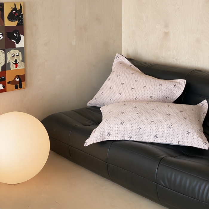 91家纺网 家纺一手货源 找家纺 麻依 2025新款安心棉枕套四层纱布枕套 点点蝴蝶结-粉