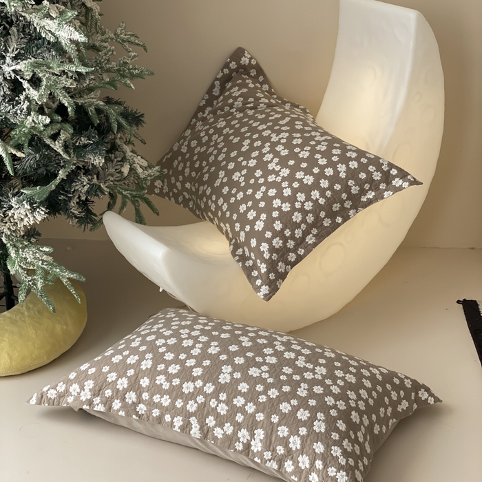 91家纺网 家纺一手货源 找家纺 麻依 2025新款安心棉枕套四层纱布枕套 梅屿-驼