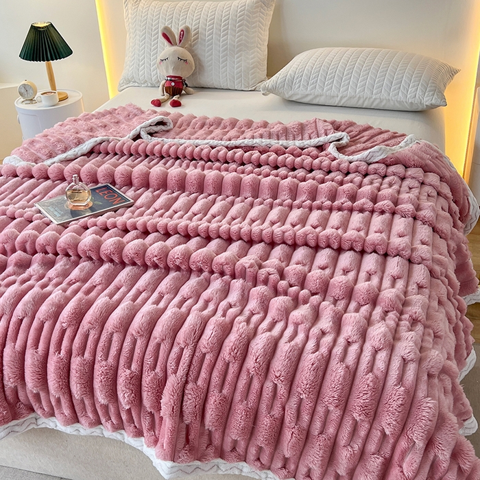 91家纺网 家纺一手货源 找家纺 yyds网供 2025新款超柔仿裘皮兔绒竹节绒毛毯高克重盖毯沙发毯冬季多功能绒毯子 竹节绒-豆沙粉