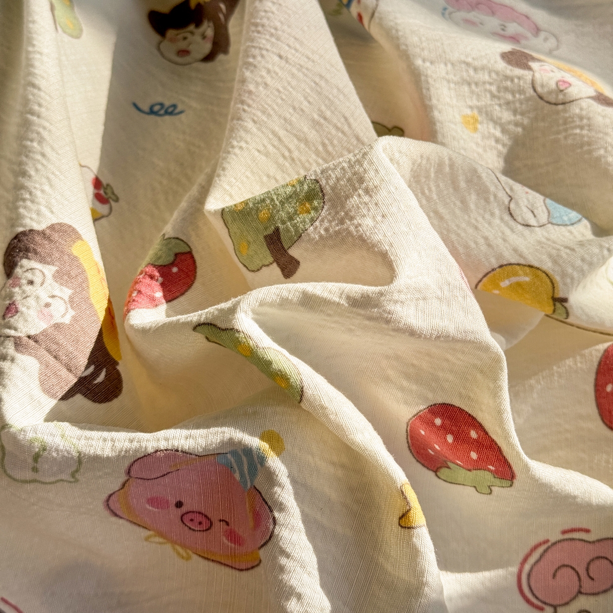 91家纺网 家纺一手货源 找家纺 多品家纺 2025新款云感双层纱高克重牛奶绒四件套 可爱新新