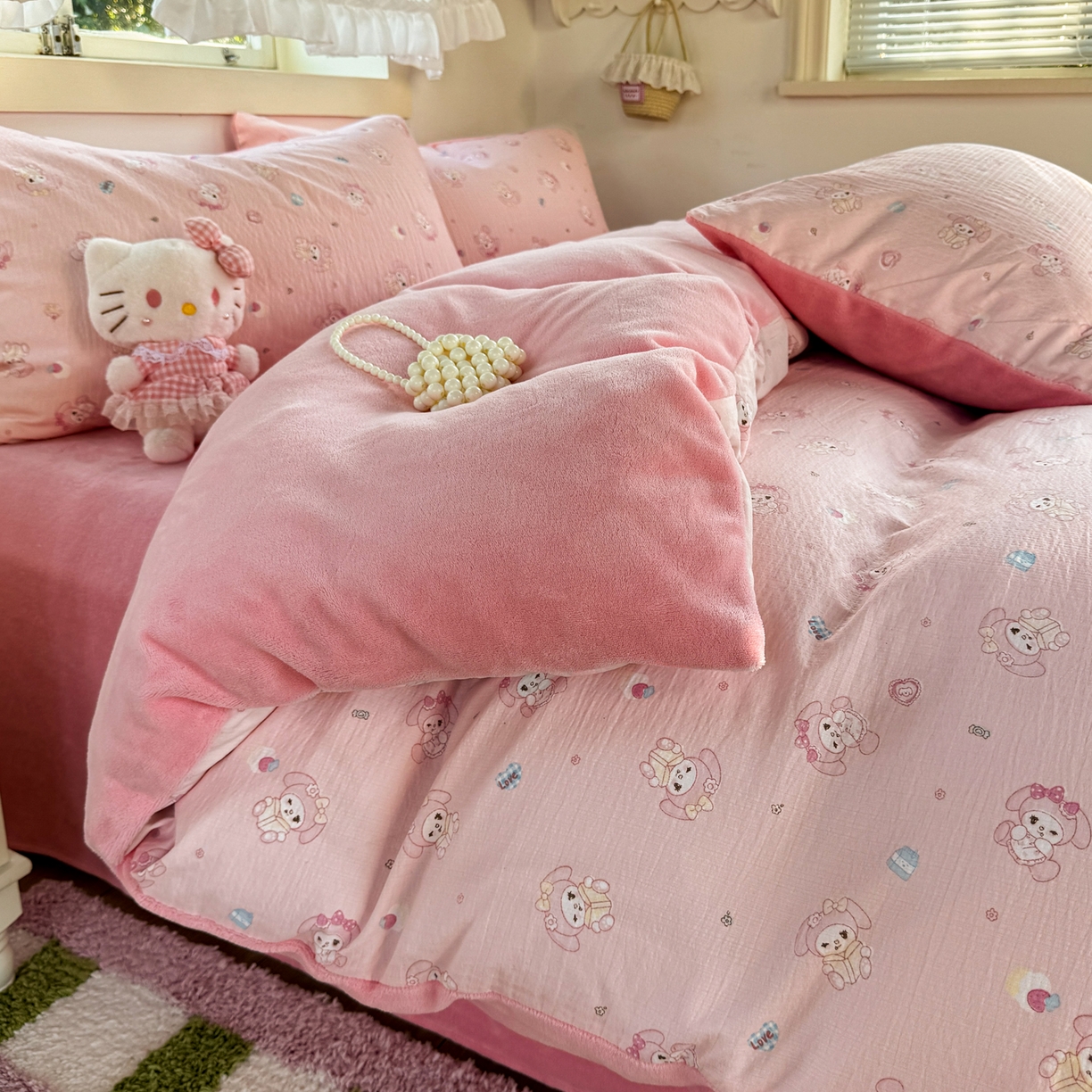 91家纺网 家纺一手货源 找家纺 多品家纺 2025新款云感双层纱高克重牛奶绒四件套 珍妮公主