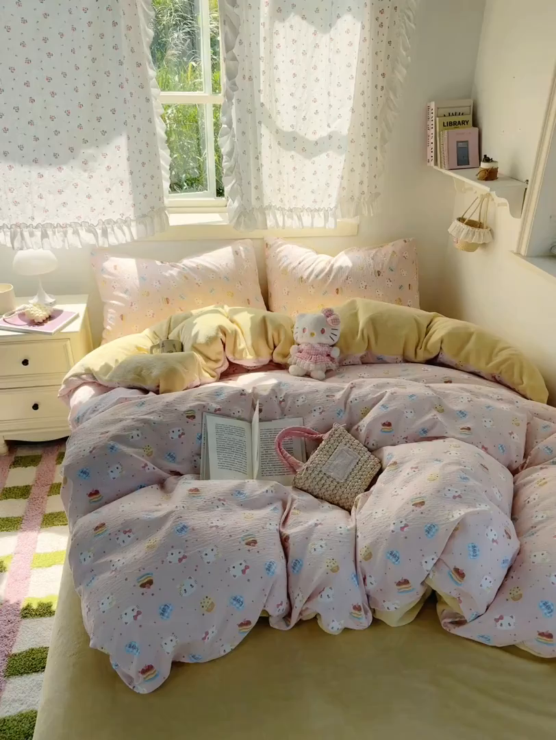 91家纺网 家纺一手货源 找家纺 多品家纺 2025新款云感双层纱高克重牛奶绒单被套 猫猫小姐