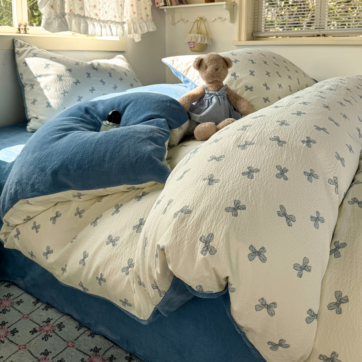 91家纺网 家纺一手货源 找家纺 多品家纺 2025新款云感双层纱高克重牛奶绒单被套 木兰蝶