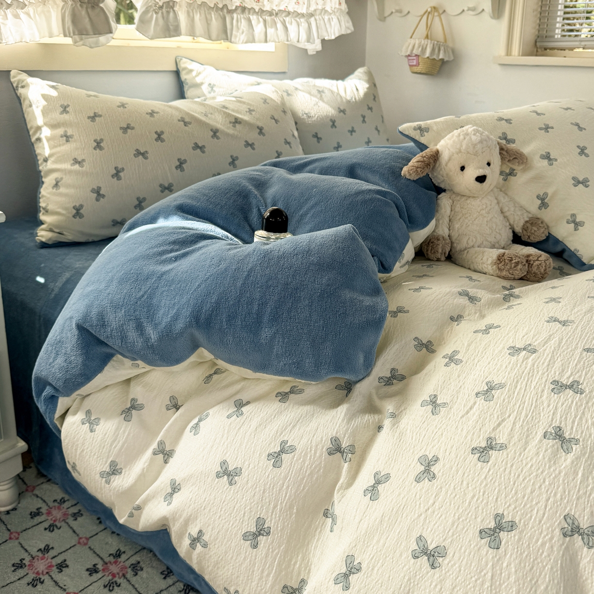 91家纺网 家纺一手货源 找家纺 多品家纺 2025新款云感双层纱高克重牛奶绒单被套 木兰蝶