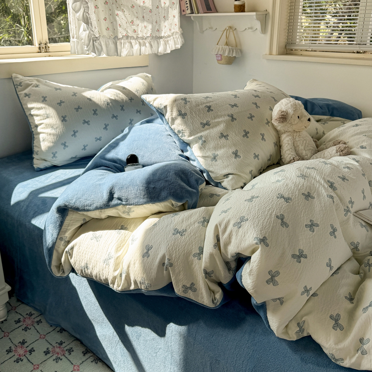 91家纺网 家纺一手货源 找家纺 多品家纺 2025新款云感双层纱高克重牛奶绒单被套 木兰蝶