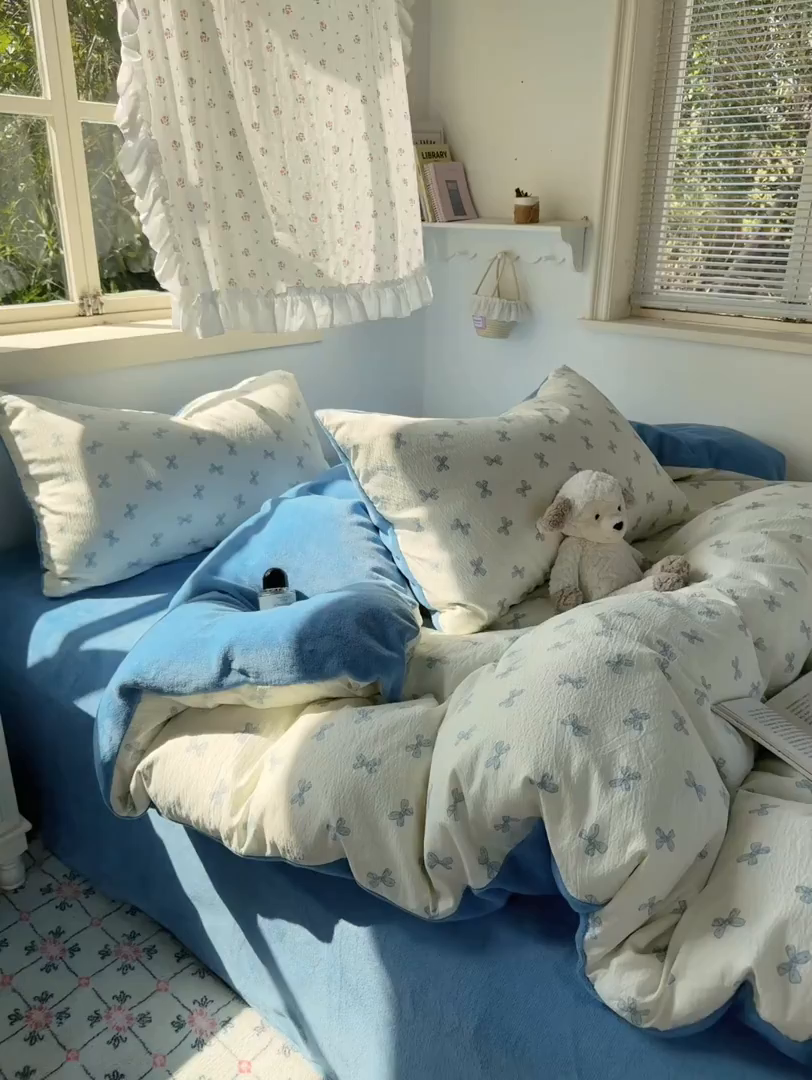 91家纺网 家纺一手货源 找家纺 多品家纺 2025新款云感双层纱高克重牛奶绒单被套 木兰蝶