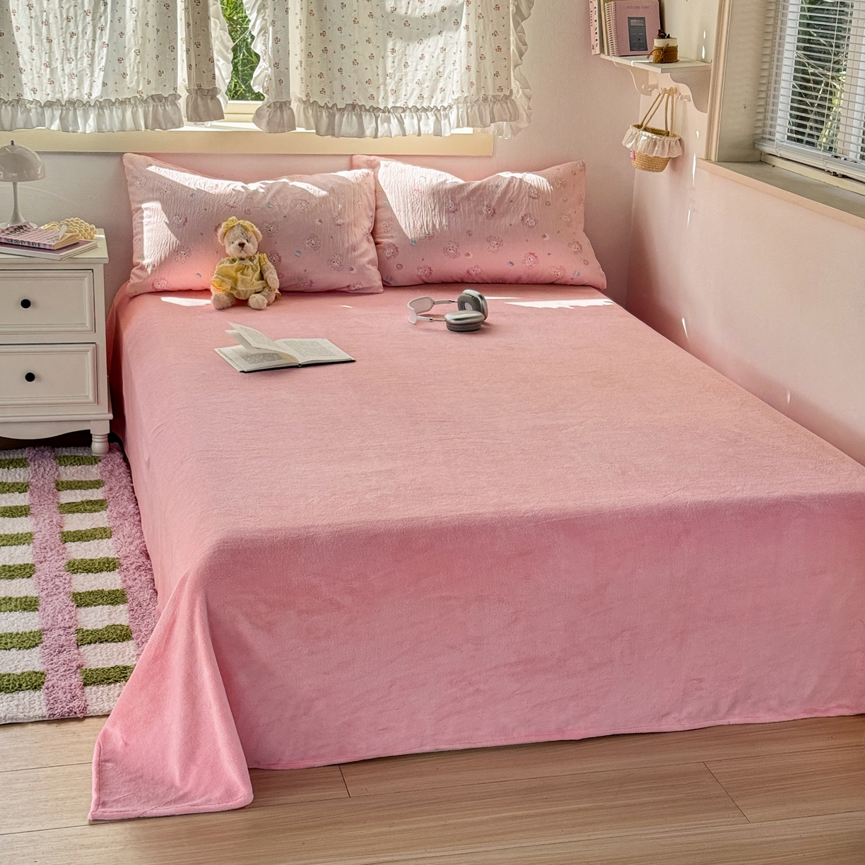 91家纺网 家纺一手货源 找家纺 多品家纺 2025新款云感双层纱高克重牛奶绒单被套 珍妮公主