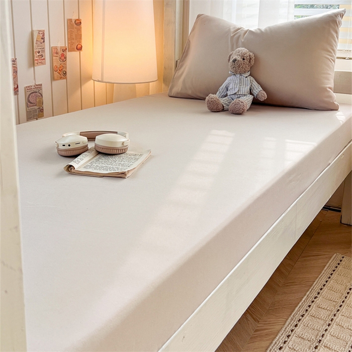 91家纺网 家纺一手货源 找家纺 曼璐家纺 2025新款105克加厚水洗棉纯色格子无印风学生床笠外贸直播爆款 卡其