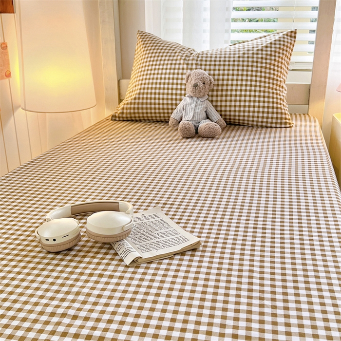 91家纺网 家纺一手货源 找家纺 曼璐家纺 2025新款105克加厚水洗棉纯色格子无印风学生床笠外贸直播爆款 米小格