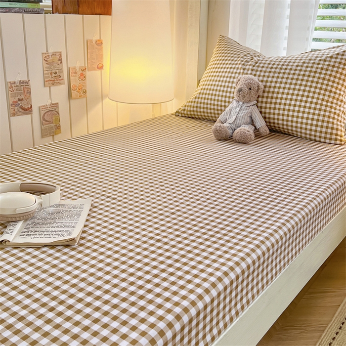 91家纺网 家纺一手货源 找家纺 曼璐家纺 2025新款105克加厚水洗棉纯色格子无印风学生床笠外贸直播爆款 米小格