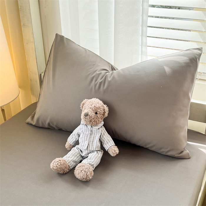 91家纺网 家纺一手货源 找家纺 曼璐家纺 2025新款105克加厚水洗棉纯色格子无印风学生床笠外贸直播爆款 深灰