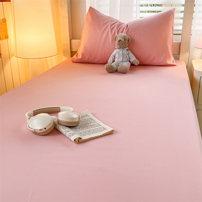 91家纺网 家纺一手货源 找家纺 曼璐家纺 2025新款105克加厚水洗棉纯色格子无印风学生床笠外贸直播爆款 玉色