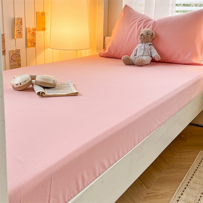 91家纺网 家纺一手货源 找家纺 曼璐家纺 2025新款105克加厚水洗棉纯色格子无印风学生床笠外贸直播爆款 玉色