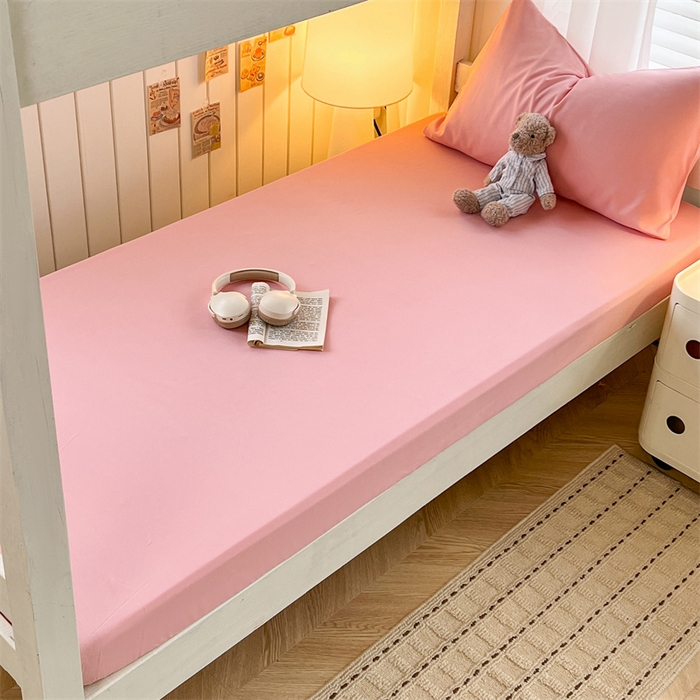 91家纺网 家纺一手货源 找家纺 曼璐家纺 2025新款105克加厚水洗棉纯色格子无印风学生床笠外贸直播爆款 玉色