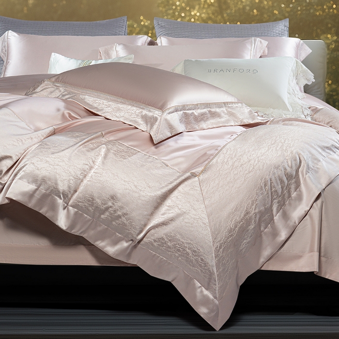 91家纺网 家纺一手货源 找家纺 诗黛尔 2025秋冬新款高精密提花长绒棉纯棉四件套-星光沐影 星光沐影-高雅粉