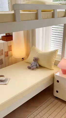 91家纺网 家纺一手货源 找家纺 曼璐家纺 2025新款105克加厚水洗棉纯色格子无印风学生床笠外贸直播爆款 芝士黄