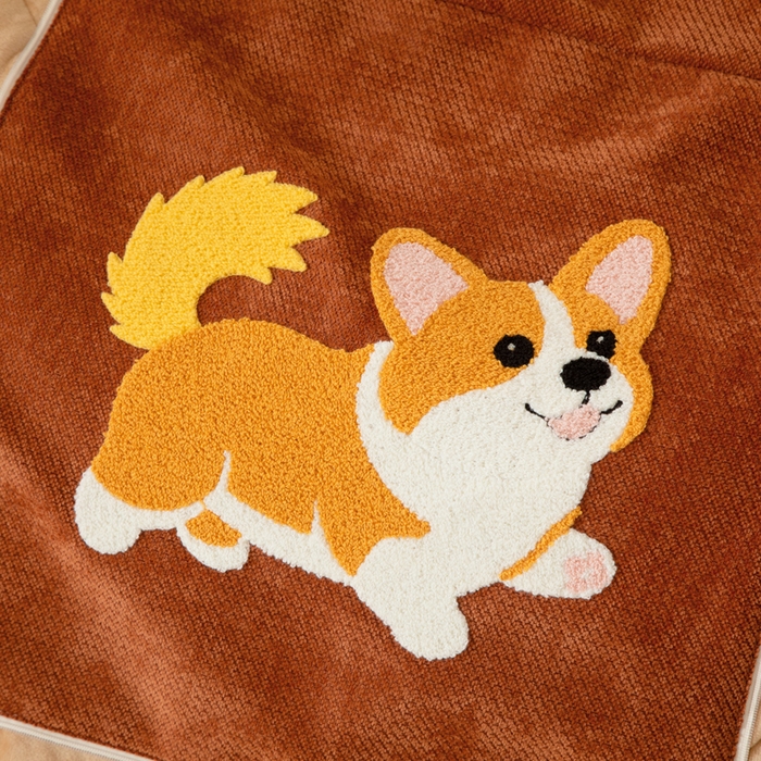 91家纺网 家纺一手货源 找家纺 新奇异 2025新款卡通毛巾绣抱枕被-冬季加厚水晶绒款可爱狗+萝卜兔系列 可爱狗-焦糖色加绒加厚