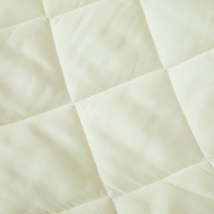 91家纺网 家纺一手货源 找家纺 新奇异 2025新款卡通毛巾绣抱枕被-四季通用磨毛款可爱狗+萝卜兔系列 可爱狗-黄色四季款