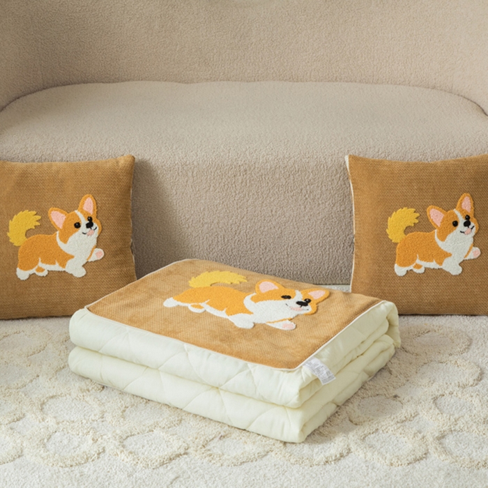91家纺网 家纺一手货源 找家纺 新奇异 2025新款卡通毛巾绣抱枕被-四季通用磨毛款可爱狗+萝卜兔系列 可爱狗-黄色四季款