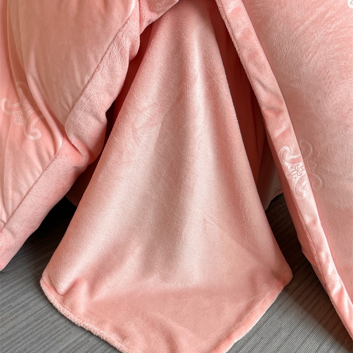 91家纺网 家纺一手货源 找家纺 （总）逸尚阁 2024新款加厚雕花牛奶绒四件套-思琳（包含买家秀）