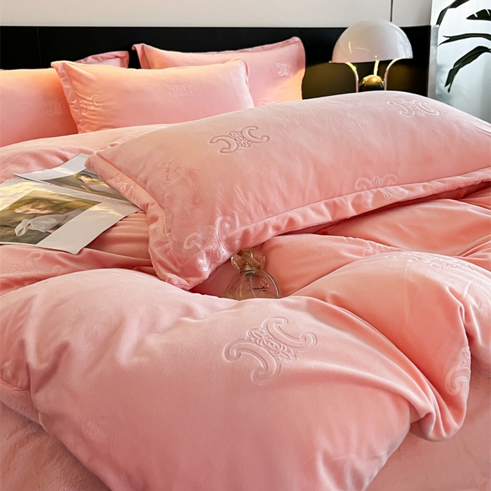 91家纺网 家纺一手货源 找家纺 （总）逸尚阁 2024新款加厚雕花牛奶绒四件套-思琳（包含买家秀）