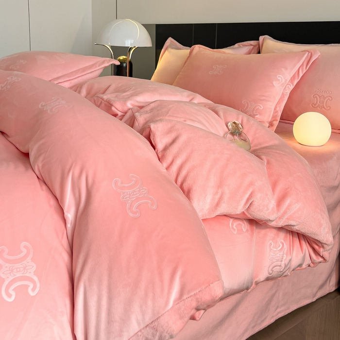 91家纺网 家纺一手货源 找家纺 （总）逸尚阁 2024新款加厚雕花牛奶绒四件套-思琳（包含买家秀）