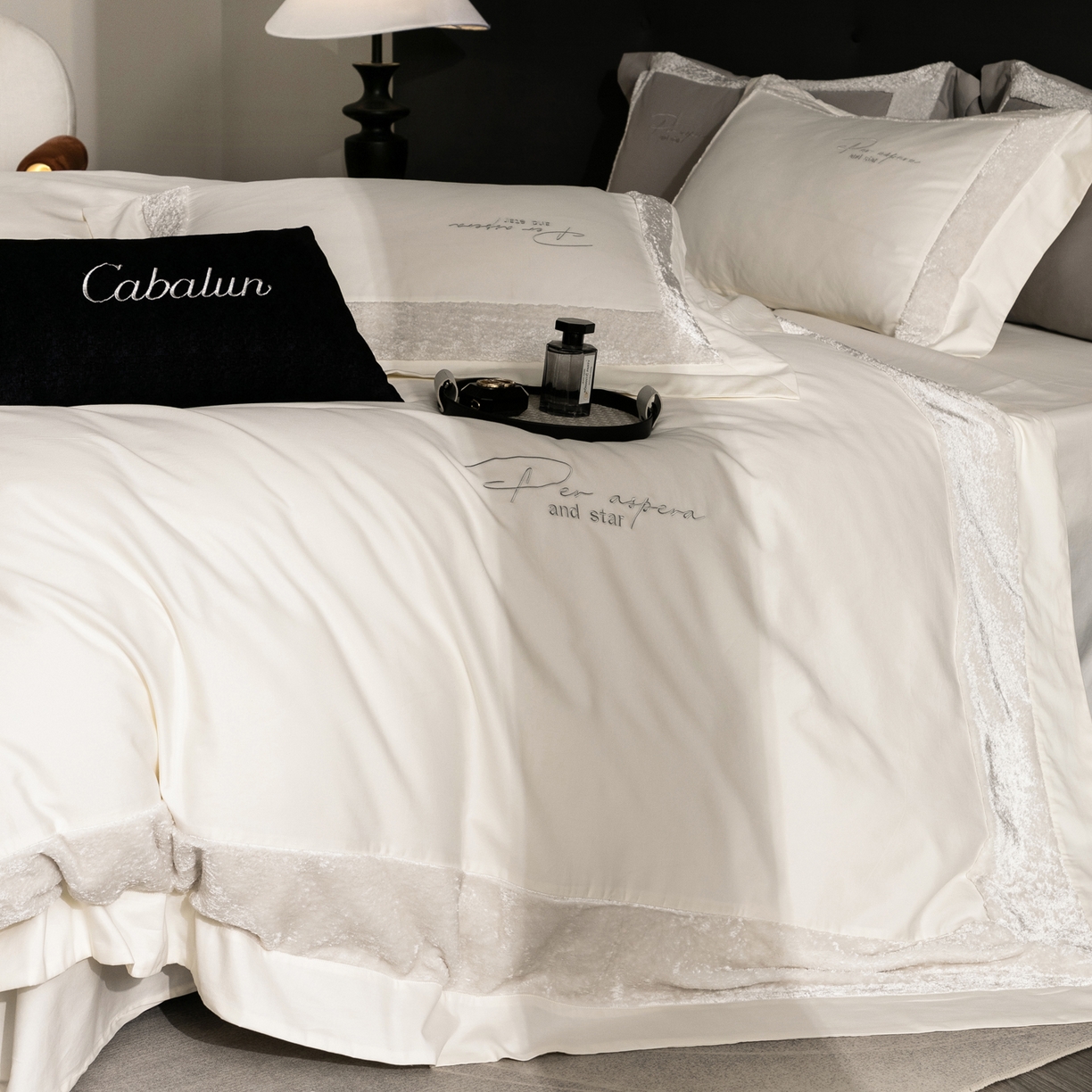 91家纺网 家纺一手货源 找家纺 （总）卡巴伦家纺 2025新款全棉超细旦磨毛刺绣拼接四件套-旷野（会员：-20元 控价：358元）