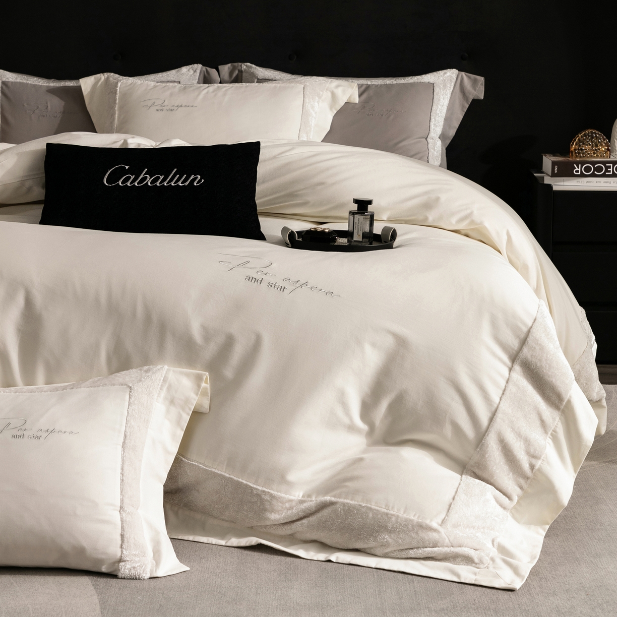 91家纺网 家纺一手货源 找家纺 （总）卡巴伦家纺 2025新款全棉超细旦磨毛刺绣拼接四件套-旷野（会员：-20元 控价：358元）