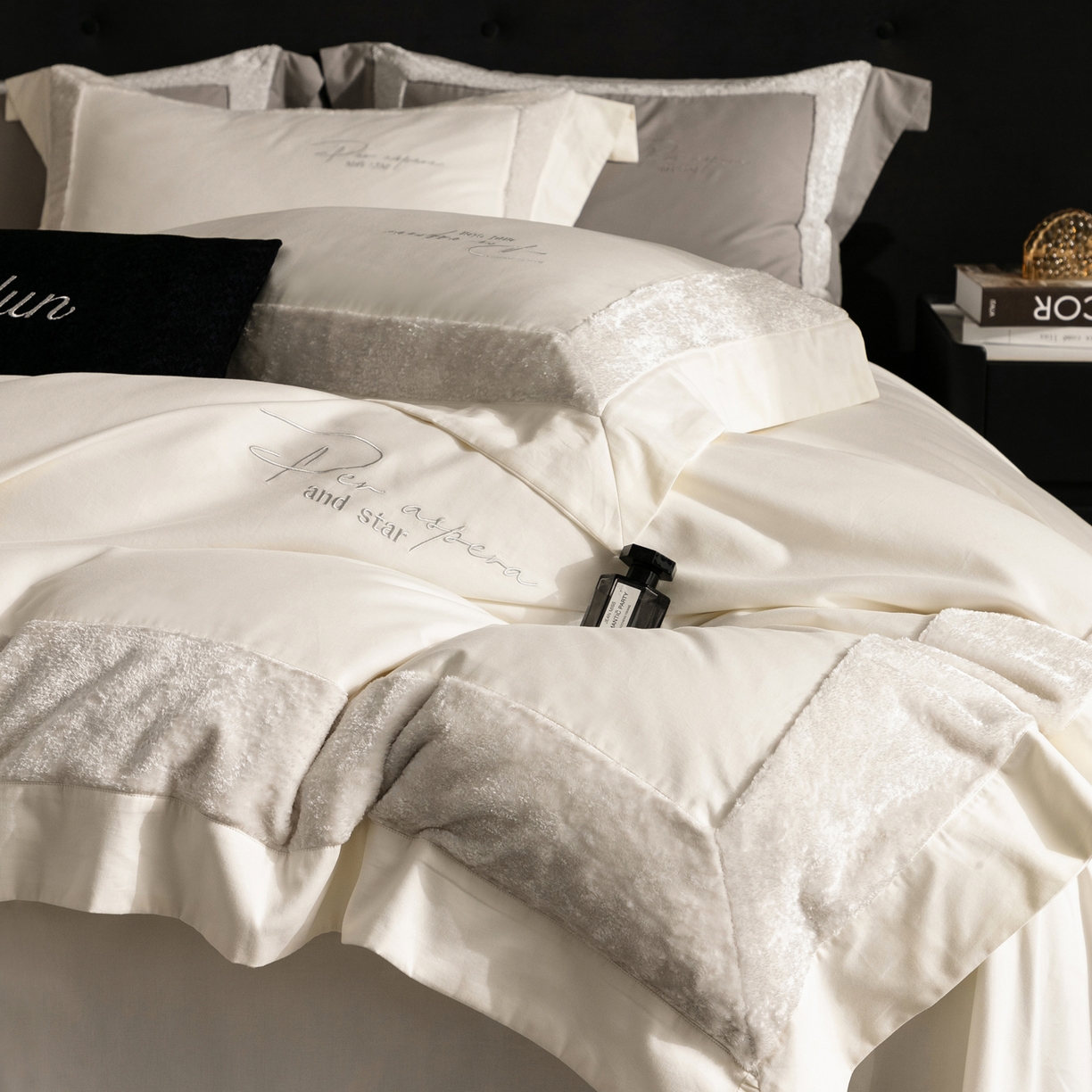 91家纺网 家纺一手货源 找家纺 （总）卡巴伦家纺 2025新款全棉超细旦磨毛刺绣拼接四件套-旷野（会员：-20元 控价：358元）