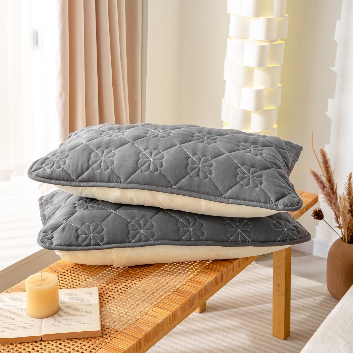 91家纺网 家纺一手货源 找家纺 恬澳家纺 2025新款简约亲肤夹棉床笠-四叶草 四叶草-深灰