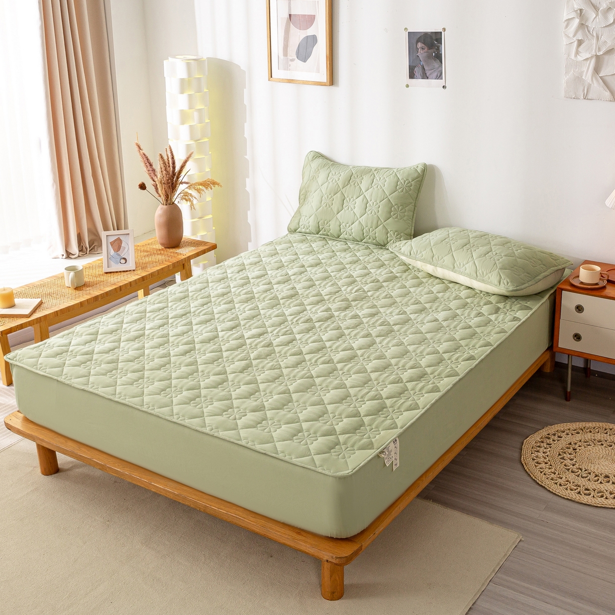 91家纺网 家纺一手货源 找家纺 恬澳家纺 2025新款简约亲肤夹棉床笠-四叶草 四叶草-豆绿