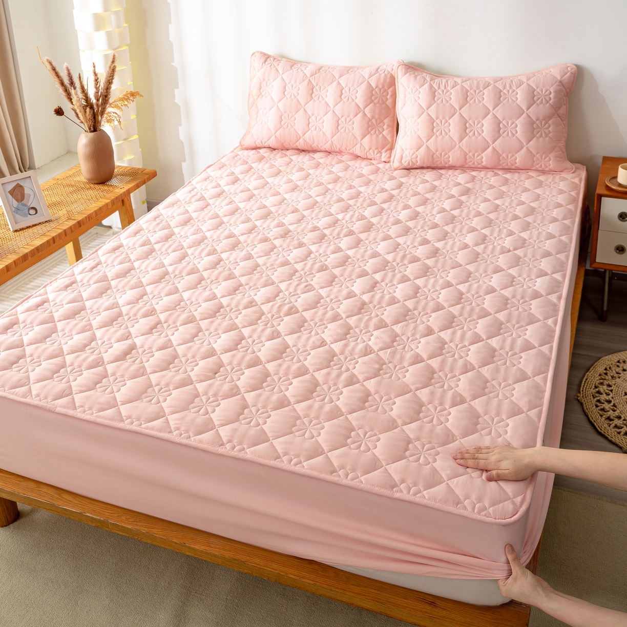 91家纺网 家纺一手货源 找家纺 （总）恬澳家纺 2025新款简约亲肤夹棉床笠-四叶草