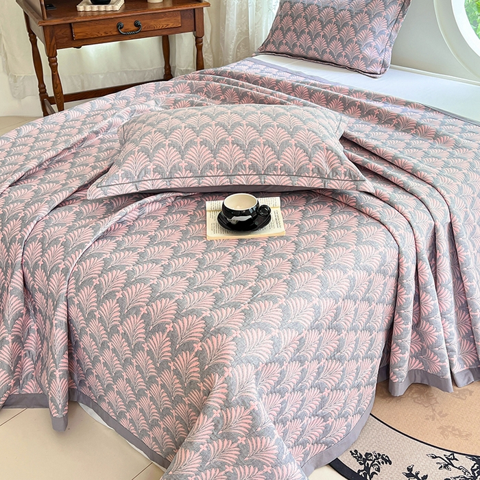 91家纺网 家纺一手货源 找家纺 （总）yyds网供 2025新款A类色织全棉三层纱布床盖三件套喷气夹棉盖毯夏被厚床单多功能榻榻米风格一