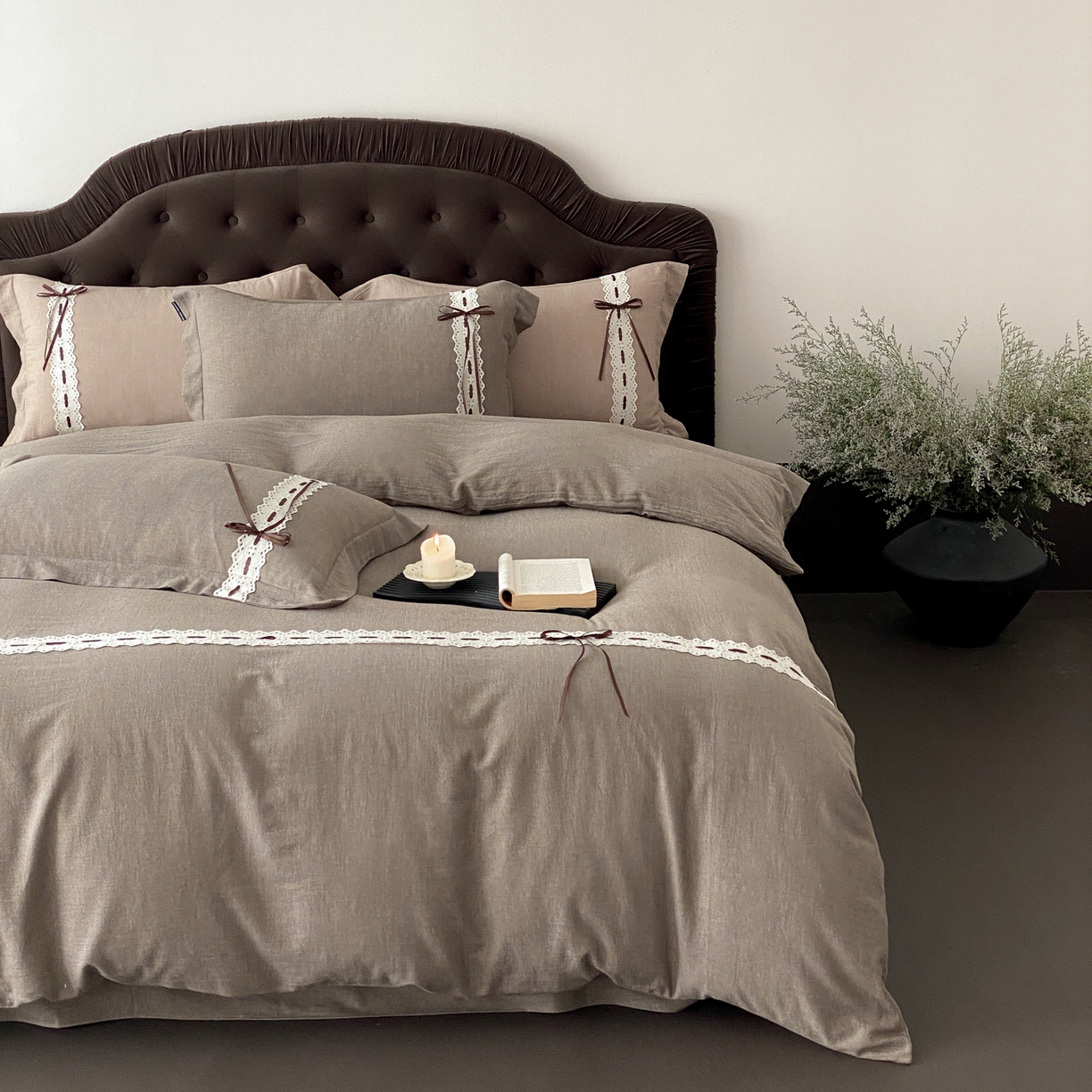 91家纺网 家纺一手货源 找家纺 （总）祺瑞佳家纺 2025新款侘寂风100%双面色织法式四件套全棉四季款床单床笠-梦幻蝴蝶（标准-券后不得低于268元！ 大号-券后不得低于288元！）