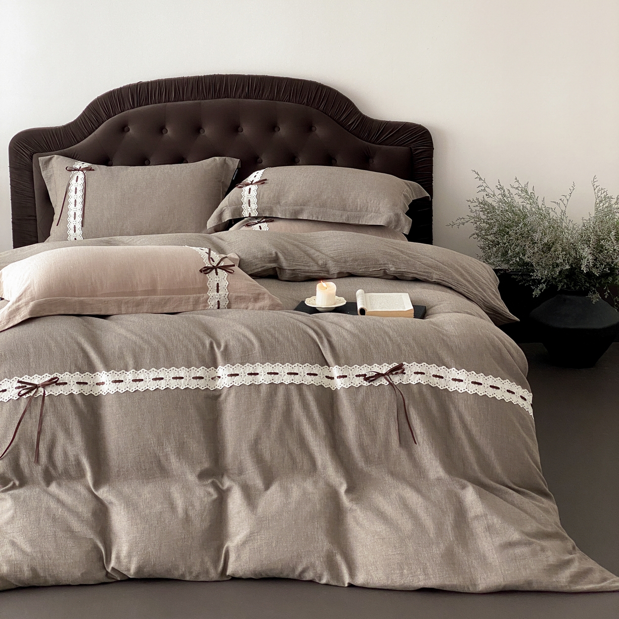 91家纺网 家纺一手货源 找家纺 （总）祺瑞佳家纺 2025新款侘寂风100%双面色织法式四件套全棉四季款床单床笠-梦幻蝴蝶（标准-券后不得低于268元！ 大号-券后不得低于288元！）