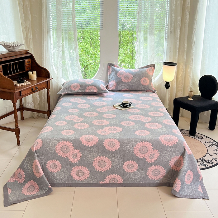 91家纺网 家纺一手货源 找家纺 yyds网供 2025新款A类色织全棉三层纱布床盖三件套喷气夹棉盖毯夏被厚床单多功能榻榻米风格一 暖阳灰粉