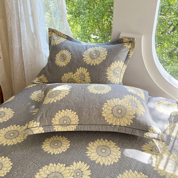 91家纺网 家纺一手货源 找家纺 yyds网供 2025新款A类色织全棉三层纱布床盖三件套喷气夹棉盖毯夏被厚床单多功能榻榻米风格一 暖阳灰黄