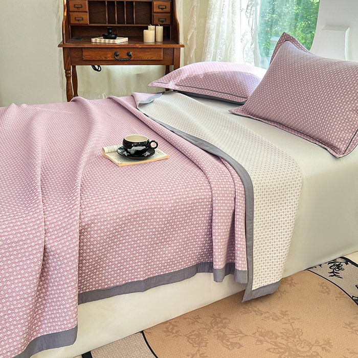 91家纺网 家纺一手货源 找家纺 yyds网供 2025新款A类色织全棉三层纱布床盖三件套喷气夹棉盖毯夏被厚床单多功能榻榻米风格一 星光点点紫