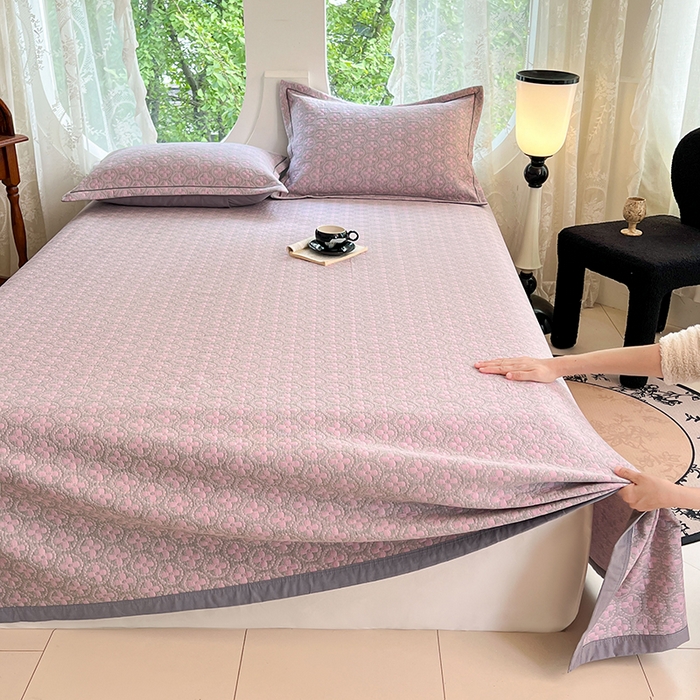 91家纺网 家纺一手货源 找家纺 yyds网供 2025新款A类色织全棉三层纱布床盖三件套喷气夹棉盖毯夏被厚床单多功能榻榻米风格一 幸运花灰粉