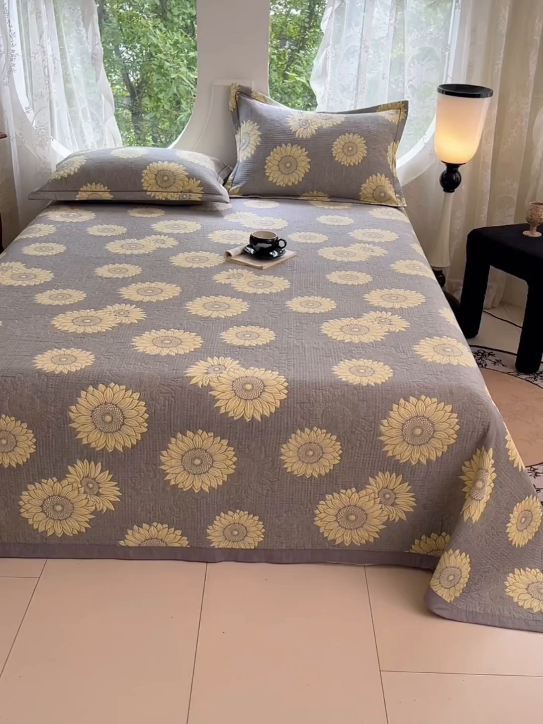 91家纺网 家纺一手货源 找家纺 yyds网供 2025新款A类色织全棉三层纱布床盖三件套喷气夹棉盖毯夏被厚床单多功能榻榻米风格二 暖阳灰黄