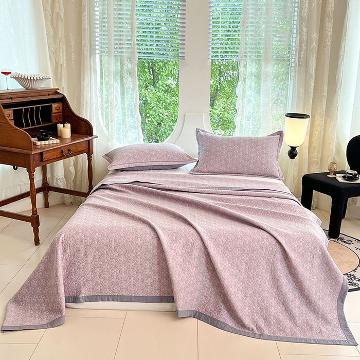 91家纺网 家纺一手货源 找家纺 yyds网供 2025新款A类色织全棉三层纱布床盖三件套喷气夹棉盖毯夏被厚床单多功能榻榻米风格二 幸运花灰粉