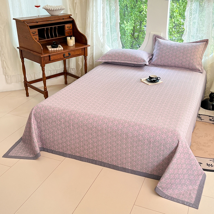 91家纺网 家纺一手货源 找家纺 yyds网供 2025新款A类色织全棉三层纱布床盖三件套喷气夹棉盖毯夏被厚床单多功能榻榻米风格二 幸运花灰粉